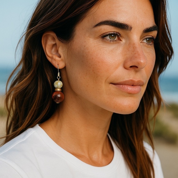 Peg Montana Women’s with genuine green and brown gemstones - Picture 1 of 3